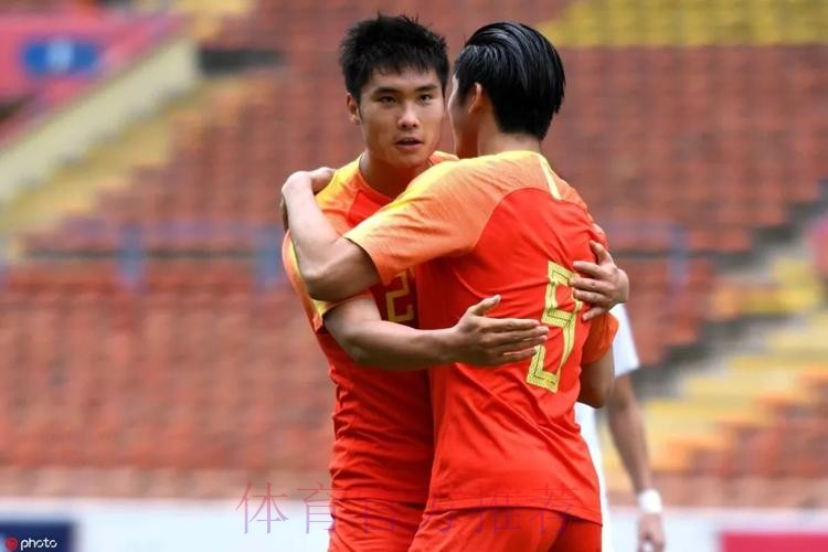 勇毅共奋进 | 国奥男足再获大胜 调整状态迎接小组赛末战 勇毅共奋进 | 国奥男足再获大胜 调整状态迎接小组赛末战